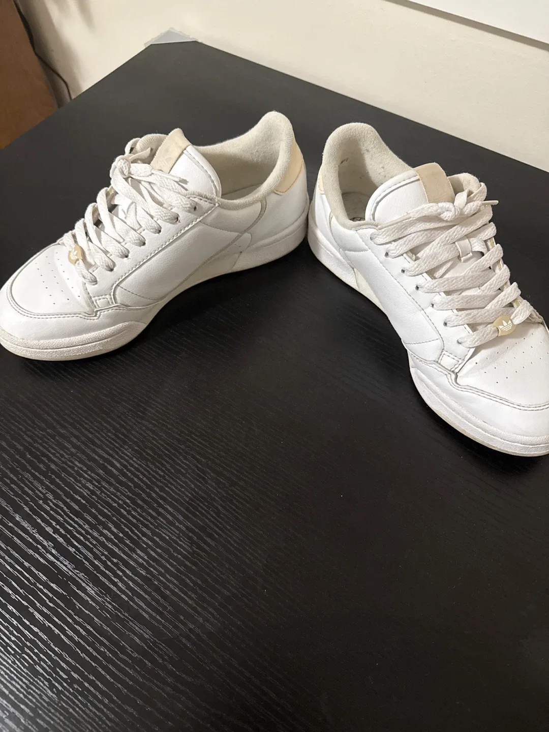 Adidas Continental 80 White Sneakers image indicator(5)