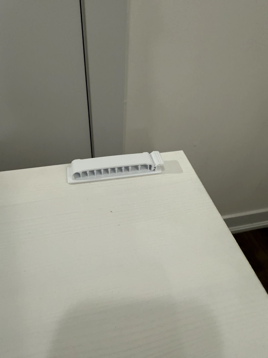 IKEA HEMNES solid wood nightstand - photo 4