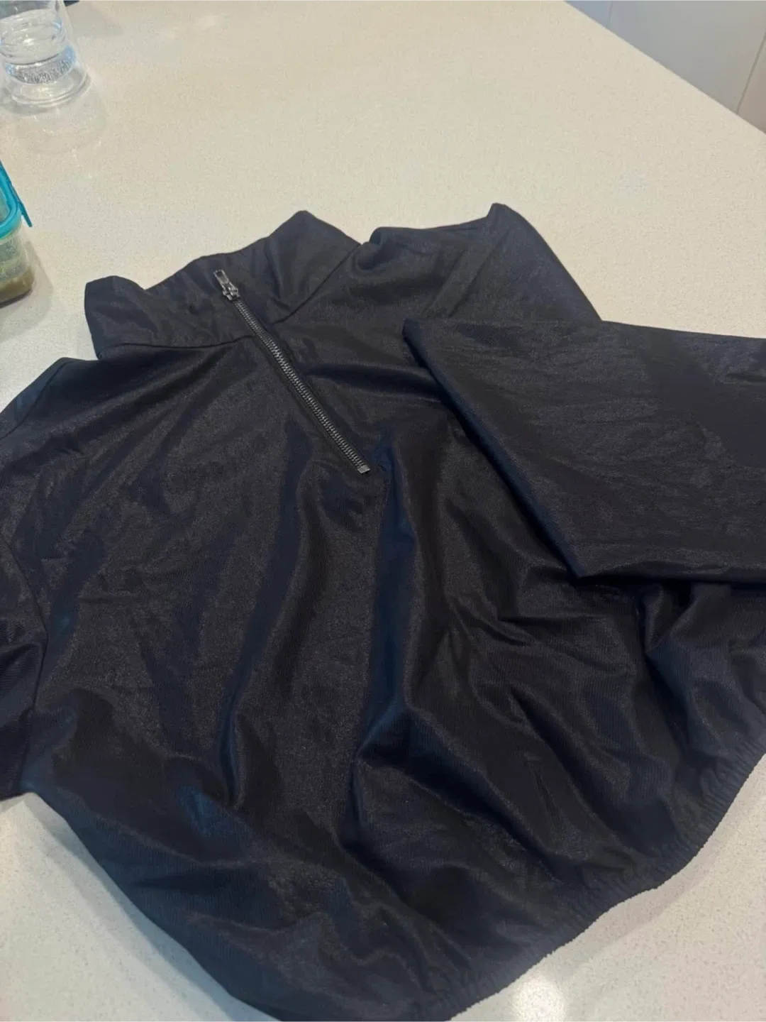 Twist Black Pullover - Size S