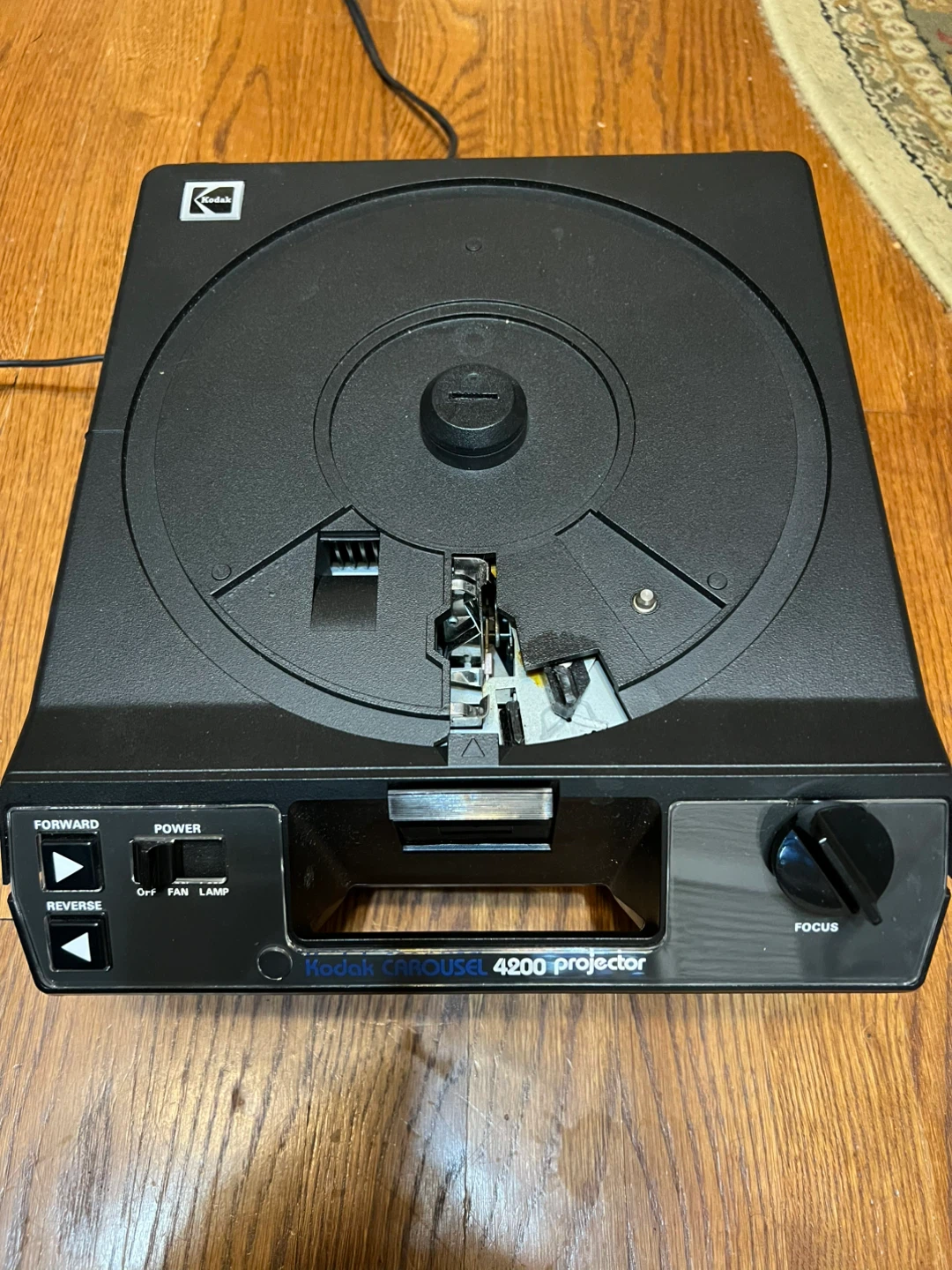 Kodak Carousel 4200 Projector w/ Box - photo 2