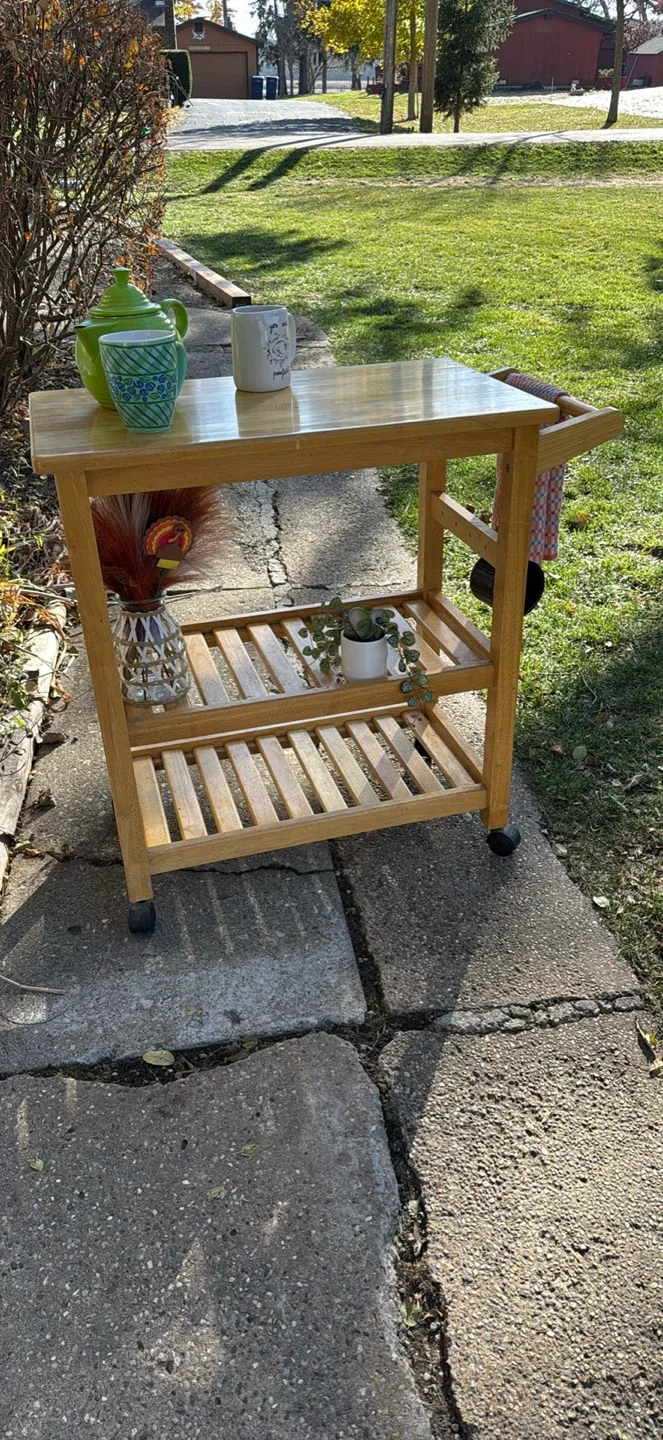 Wooden Kitchen Cart with Wheels image indicator(3)