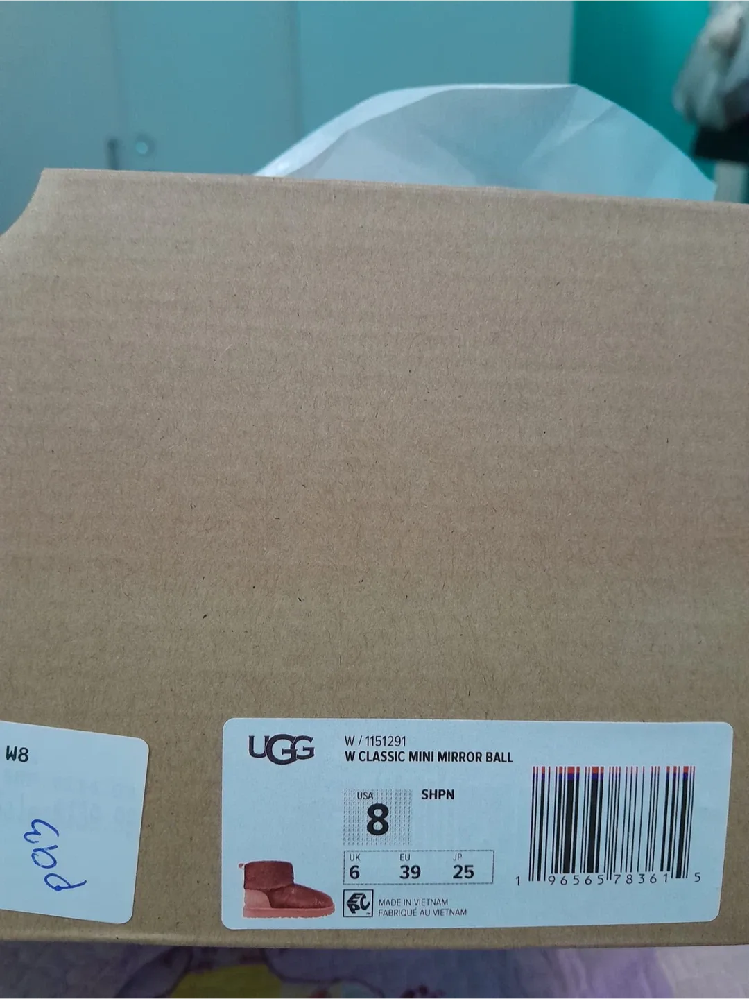 UGG Classic Mini Mirror Ball Boots - Women's Size 8 image indicator(3)