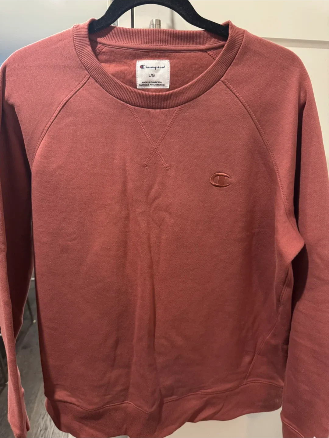 Champion Sweatshirt - Size L - Burgundy image indicator(2)