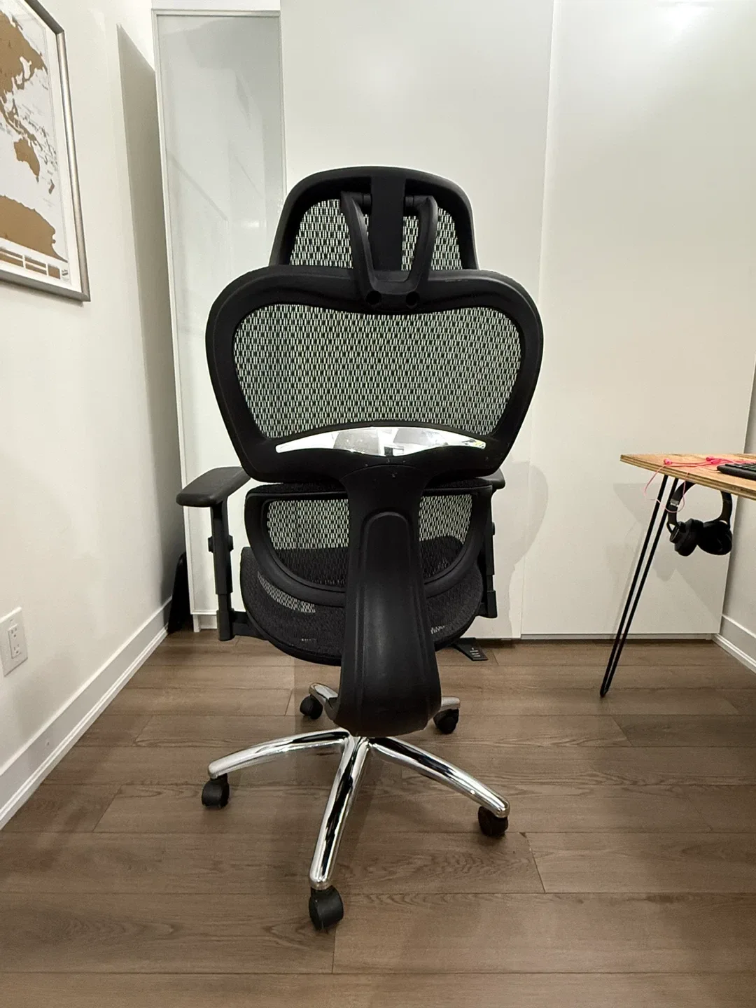 Ergonomic Mesh Office Chair - Black image indicator(3)