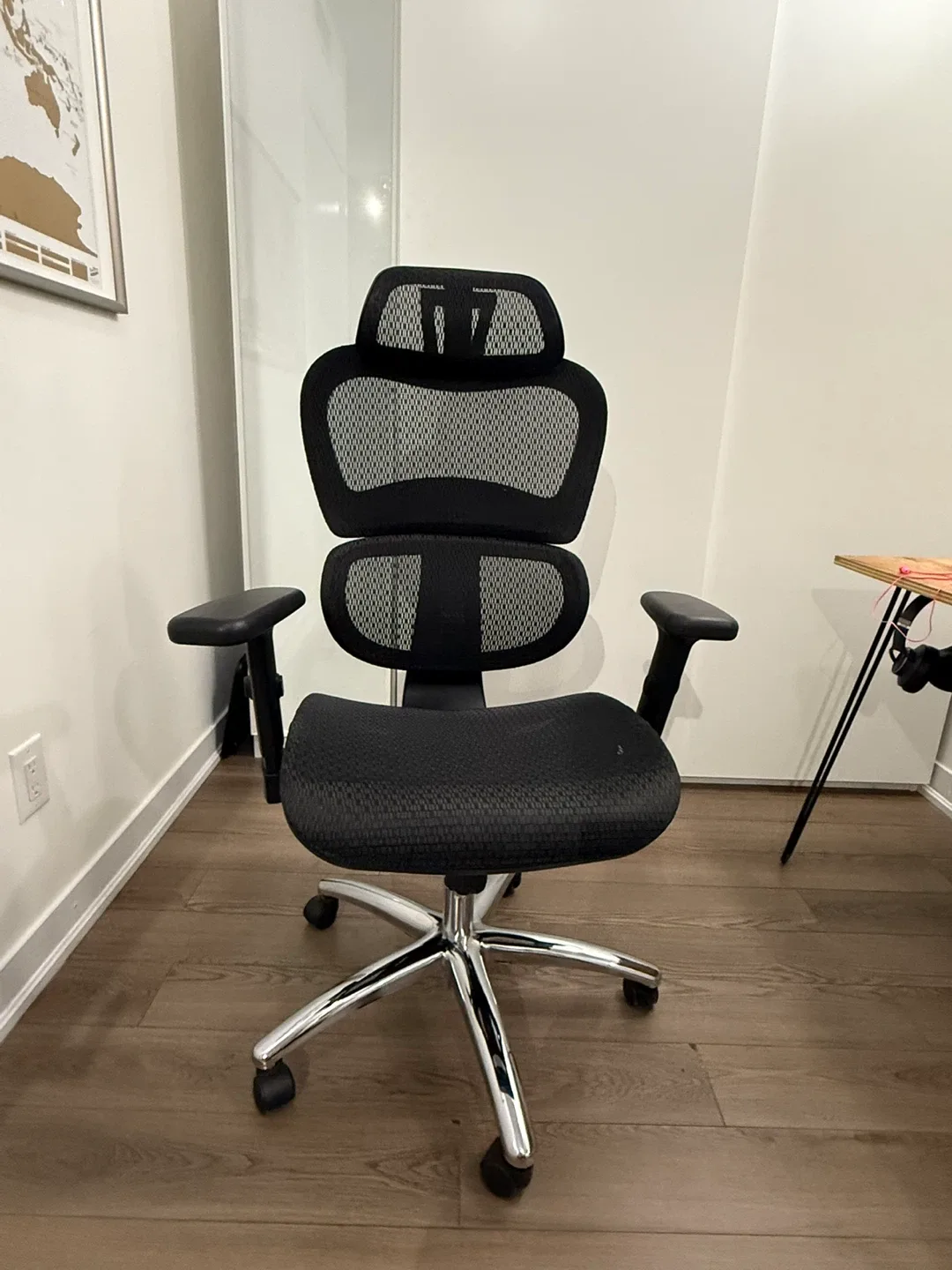 Ergonomic Mesh Office Chair - Black