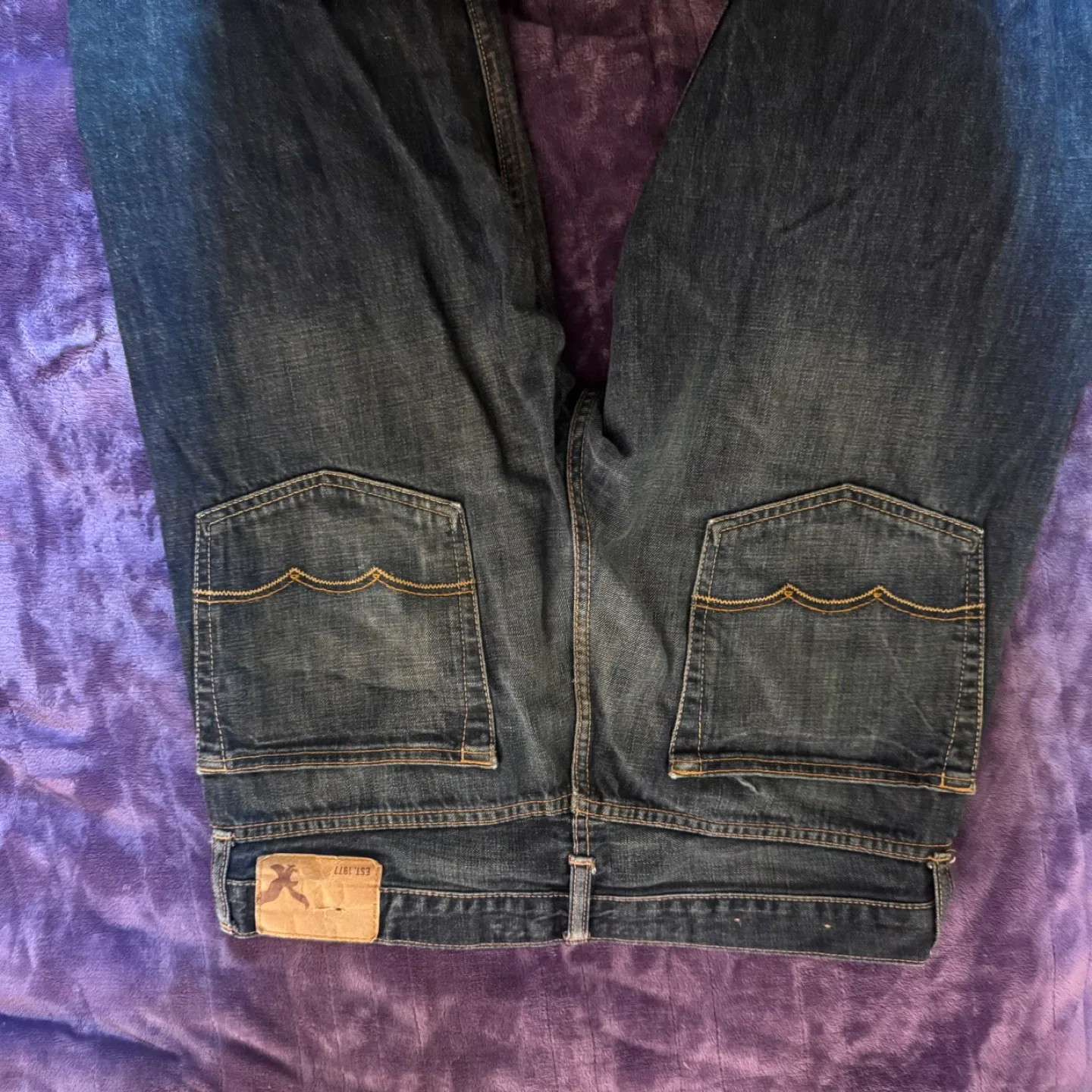 American Eagle Jeans image indicator(3)