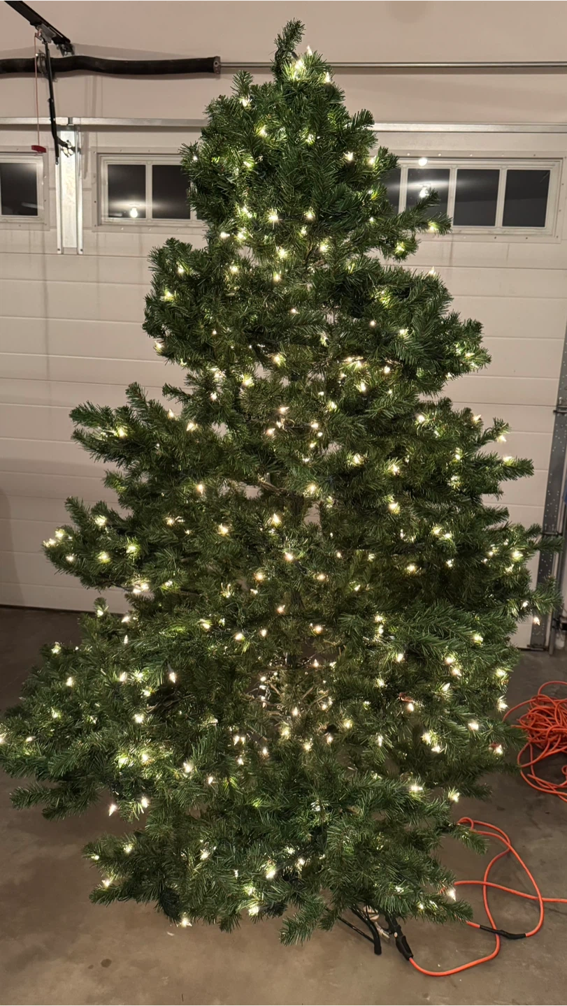 Pre-lit Artificial Christmas Tree - photo 2