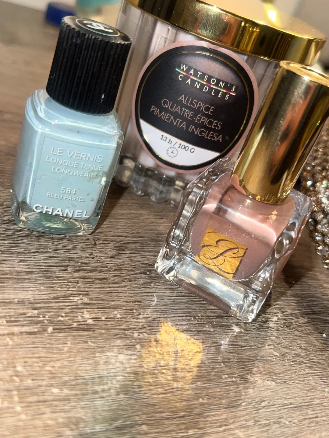 Chanel Le Vernis Bleu Pastel & Estee Lauder Nail Polish