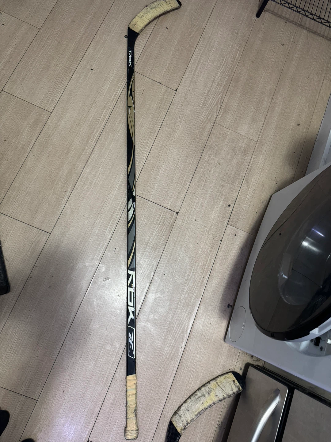 $10 each Reebok & Bauer Hockey Sticks - photo 4