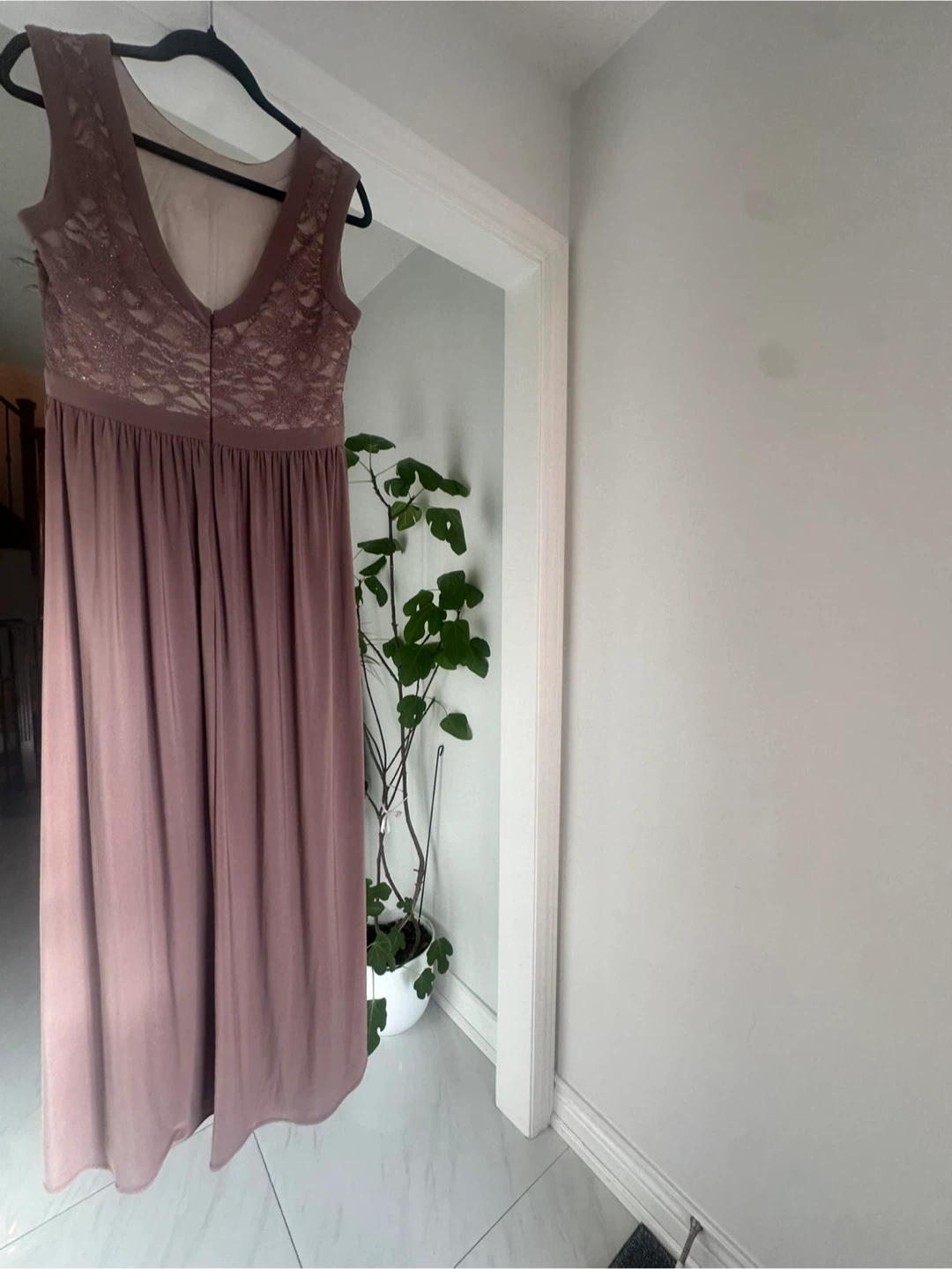 Elegant Maxi Dress - Size 14 - photo 3
