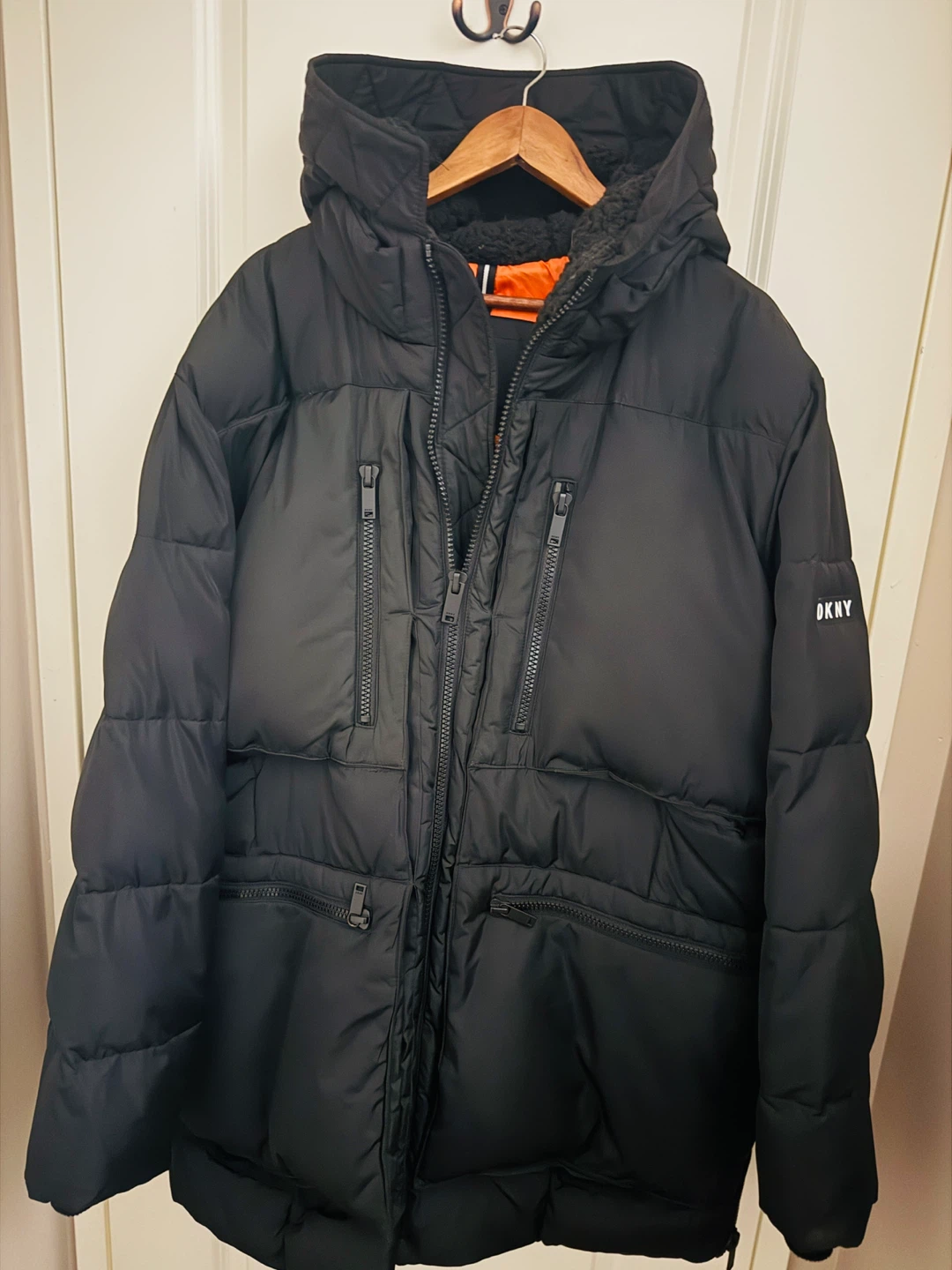 DKNY Men’s Ultra Loft Quilted Parka with Sherpa Hood –  XL