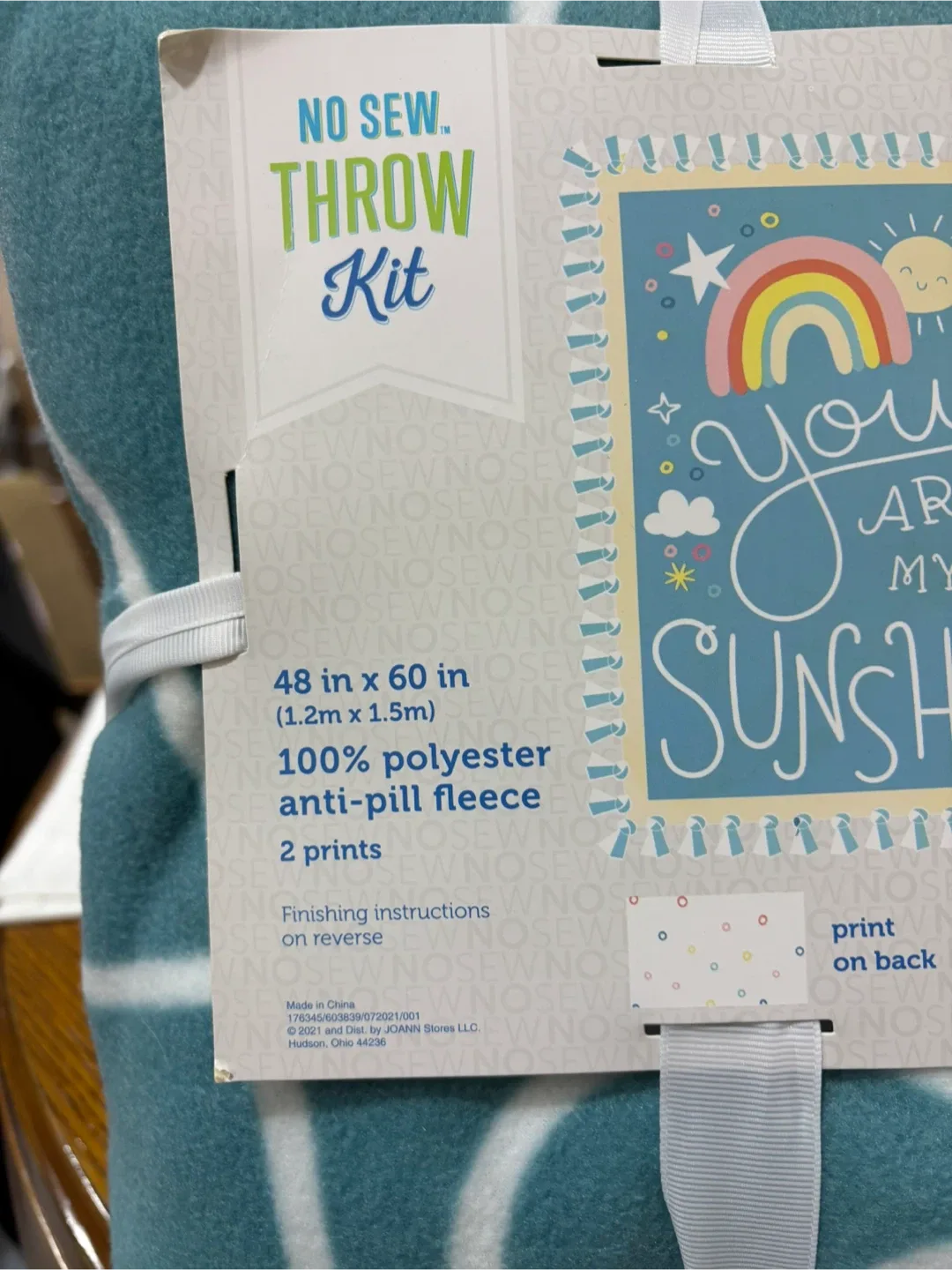 New No Sew Throw Kit 48x60in image indicator(4)