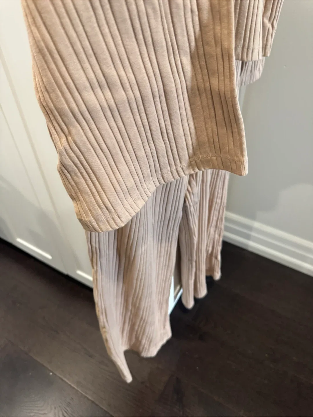 Nike Ribbed Lounge Set - Size M image indicator(3)