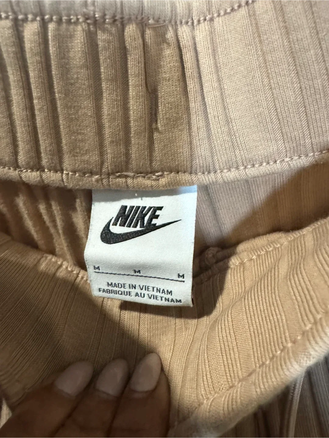 Nike Ribbed Lounge Set - Size M image indicator(5)