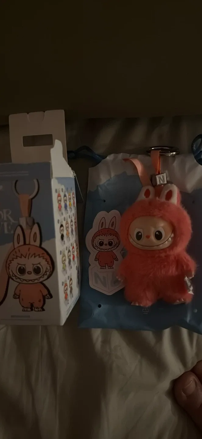 Pop Mart Pin For Love The Monsters Keychain image indicator(3)