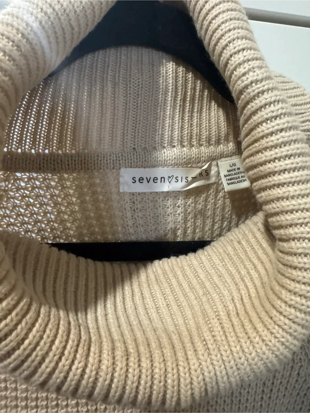 Seven Sisters Beige Turtleneck Sweater - L image indicator(2)