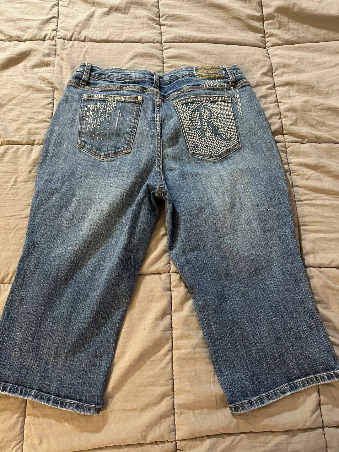 Rocker Jeans Capri Size 18 image indicator(2)