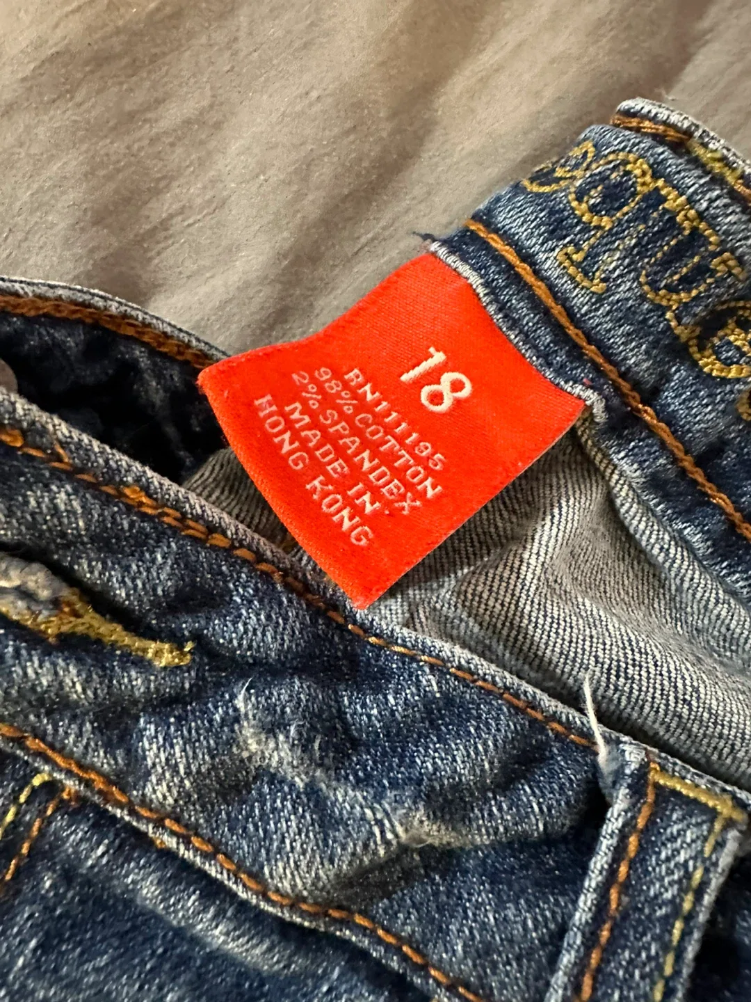 Rocker Jeans Capri Size 18 image indicator(3)