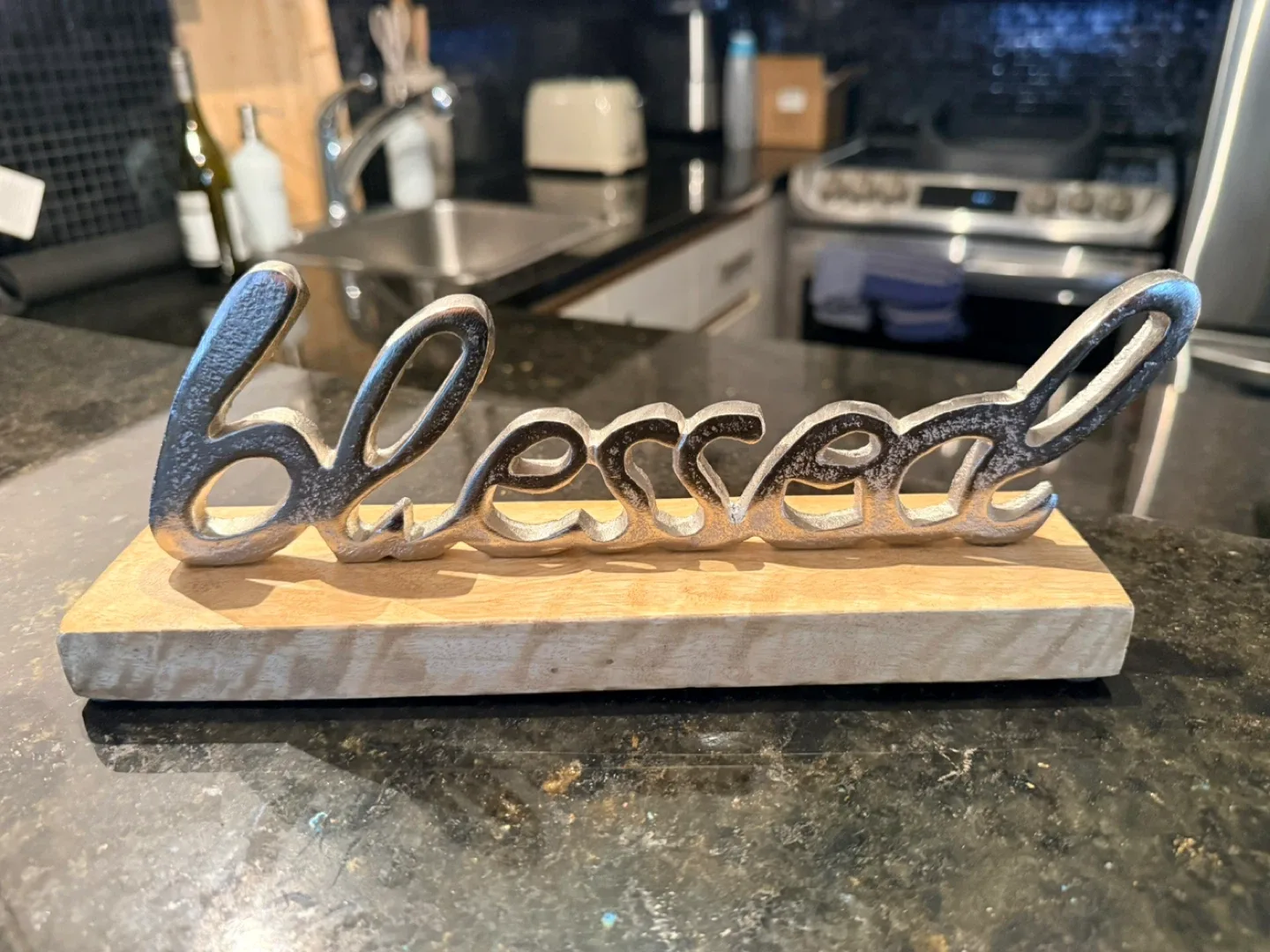 Home Decor Figurines image indicator(3)