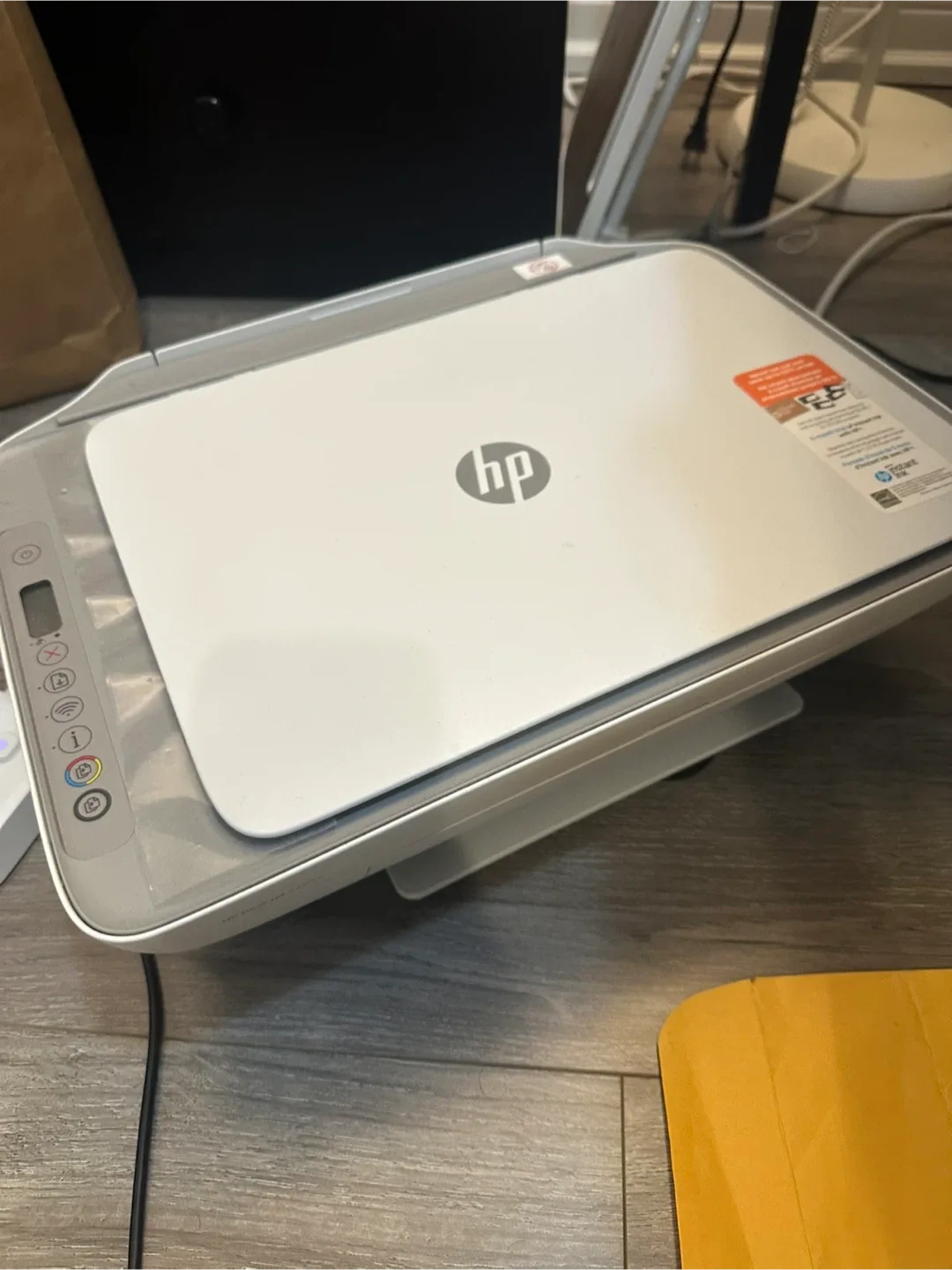 HP DeskJet 2755e All-in-One Printer - White image indicator(2)