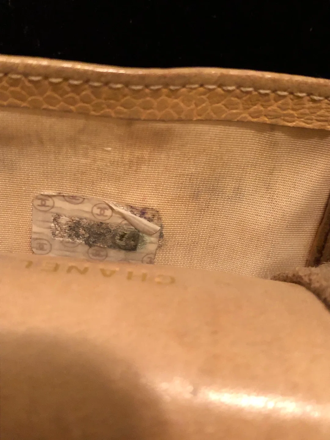 *** CHANEL vintage Cavir skin cigarette case *** image indicator(7)