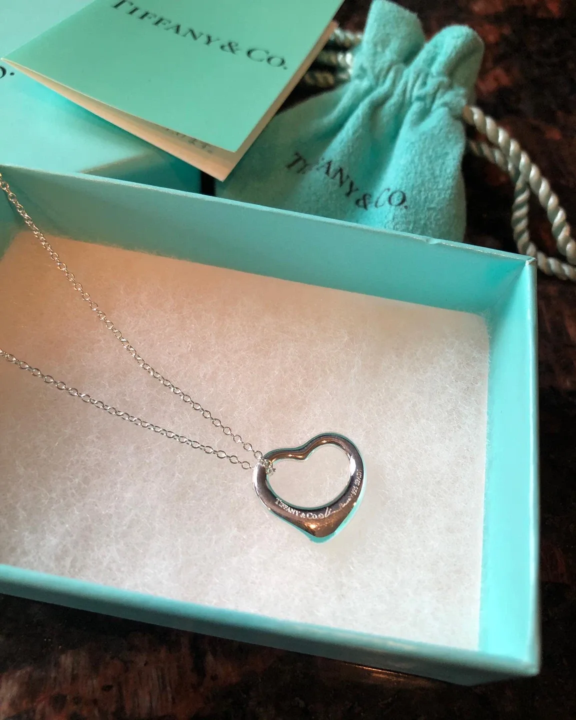 ***Tiffany&Co. Open Heart silver necklaces image indicator(7)