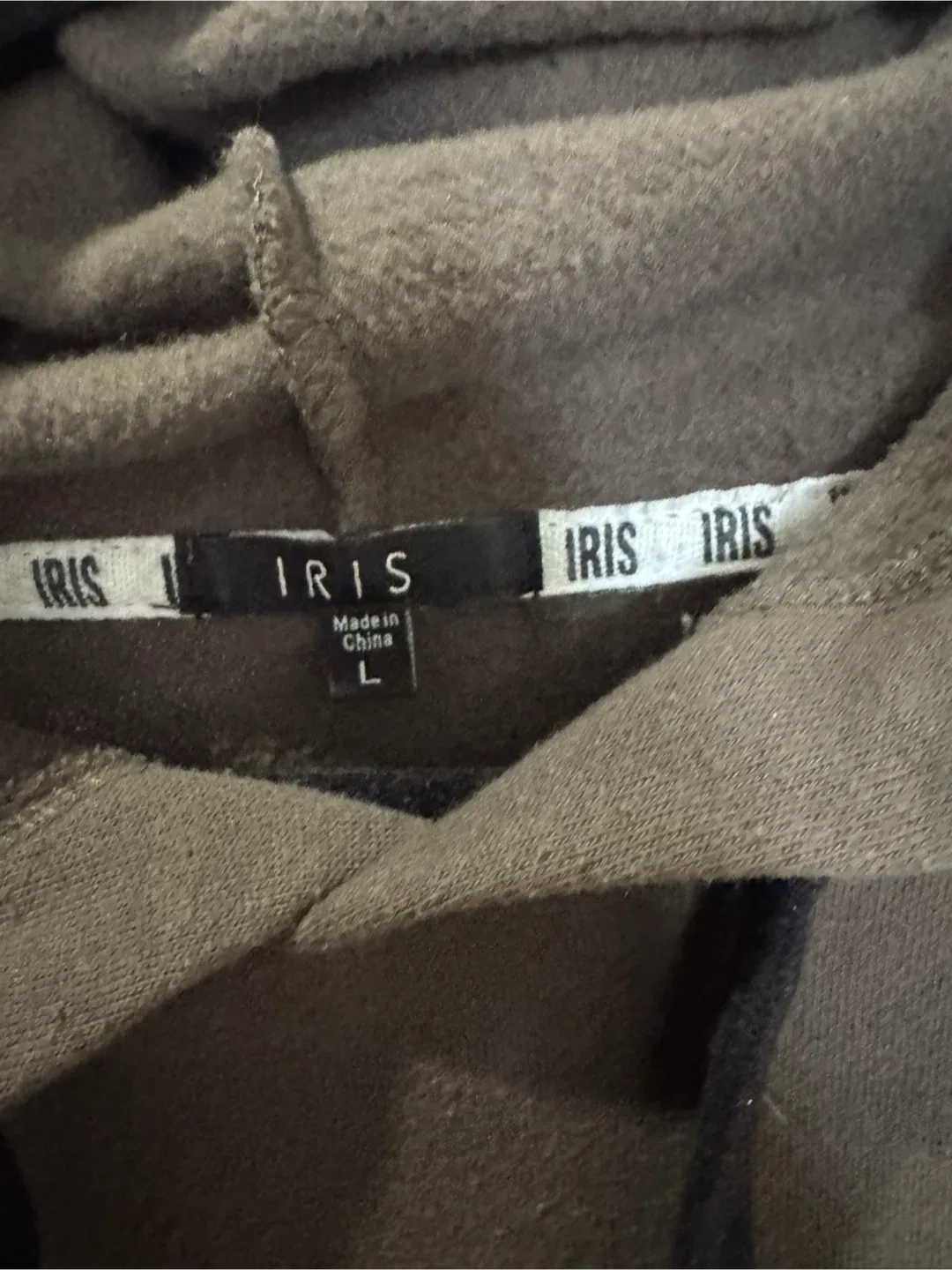 IRIS Olive Green Hoodie - Size L image indicator(3)