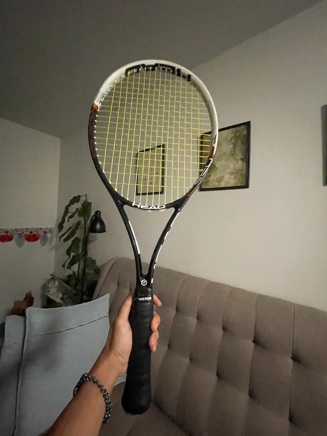 Head Graphene Tennis Racquet image indicator(6)