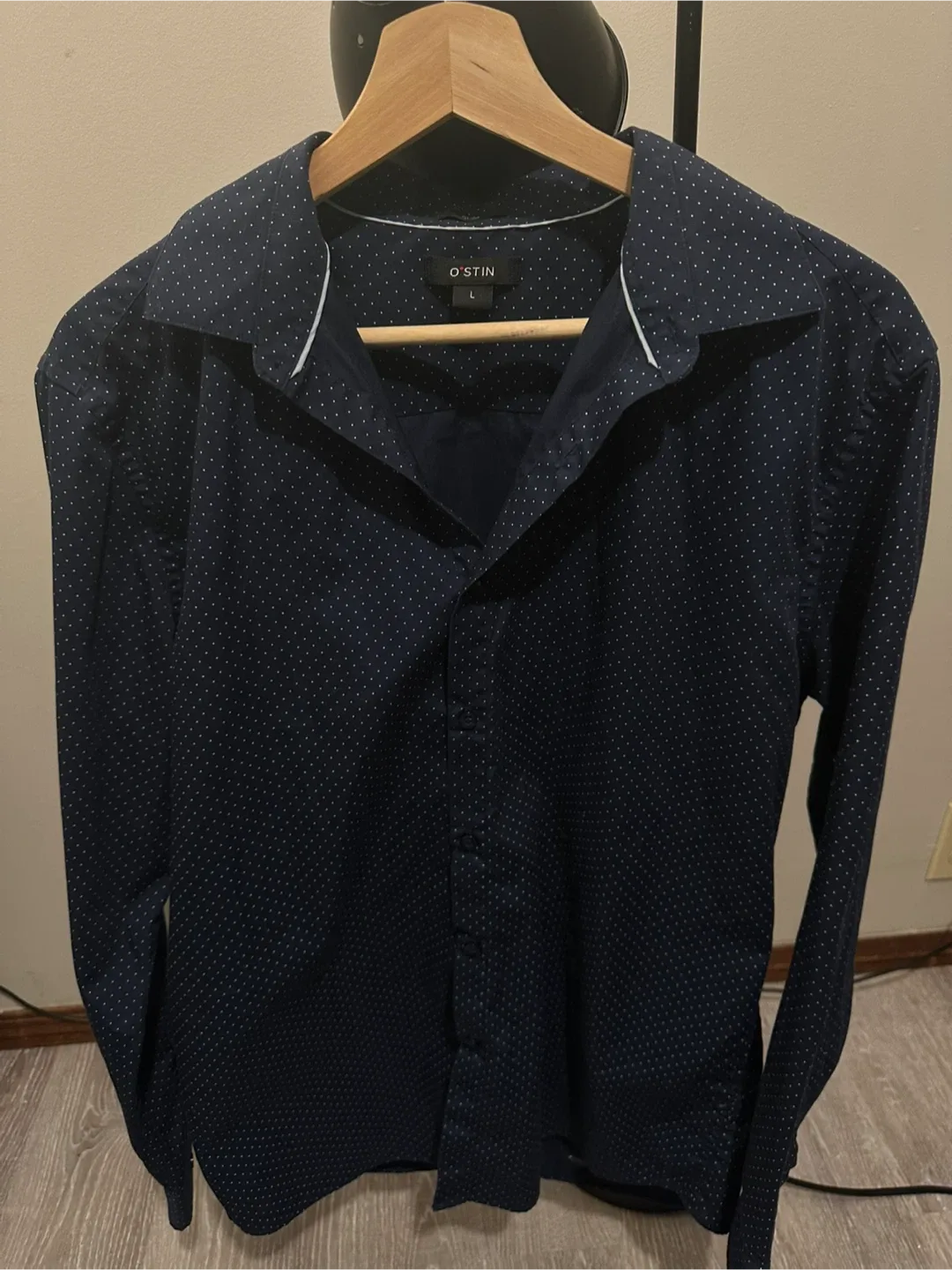O'STIN Navy Blue Polka Dot Button-Up Shirt - Size L image indicator(3)