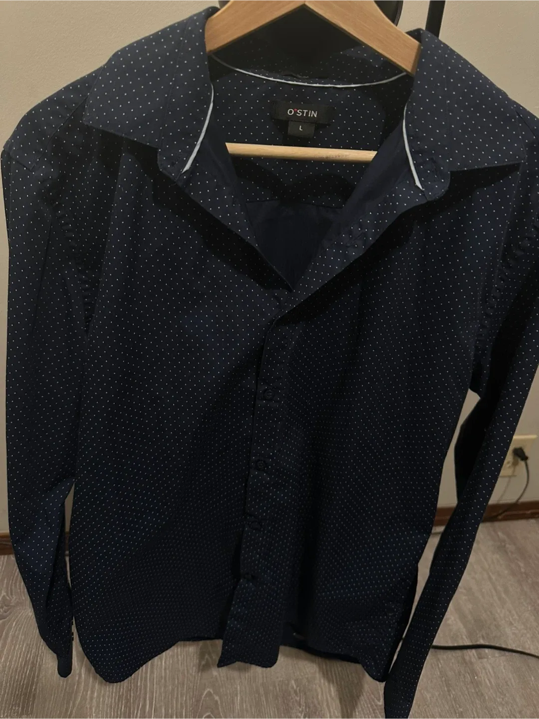 O'STIN Navy Blue Polka Dot Button-Up Shirt - Size L image indicator(2)