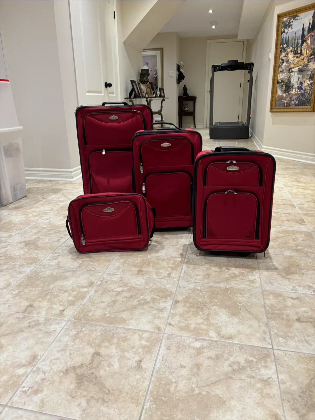 4 piece Red luggage set image indicator(5)