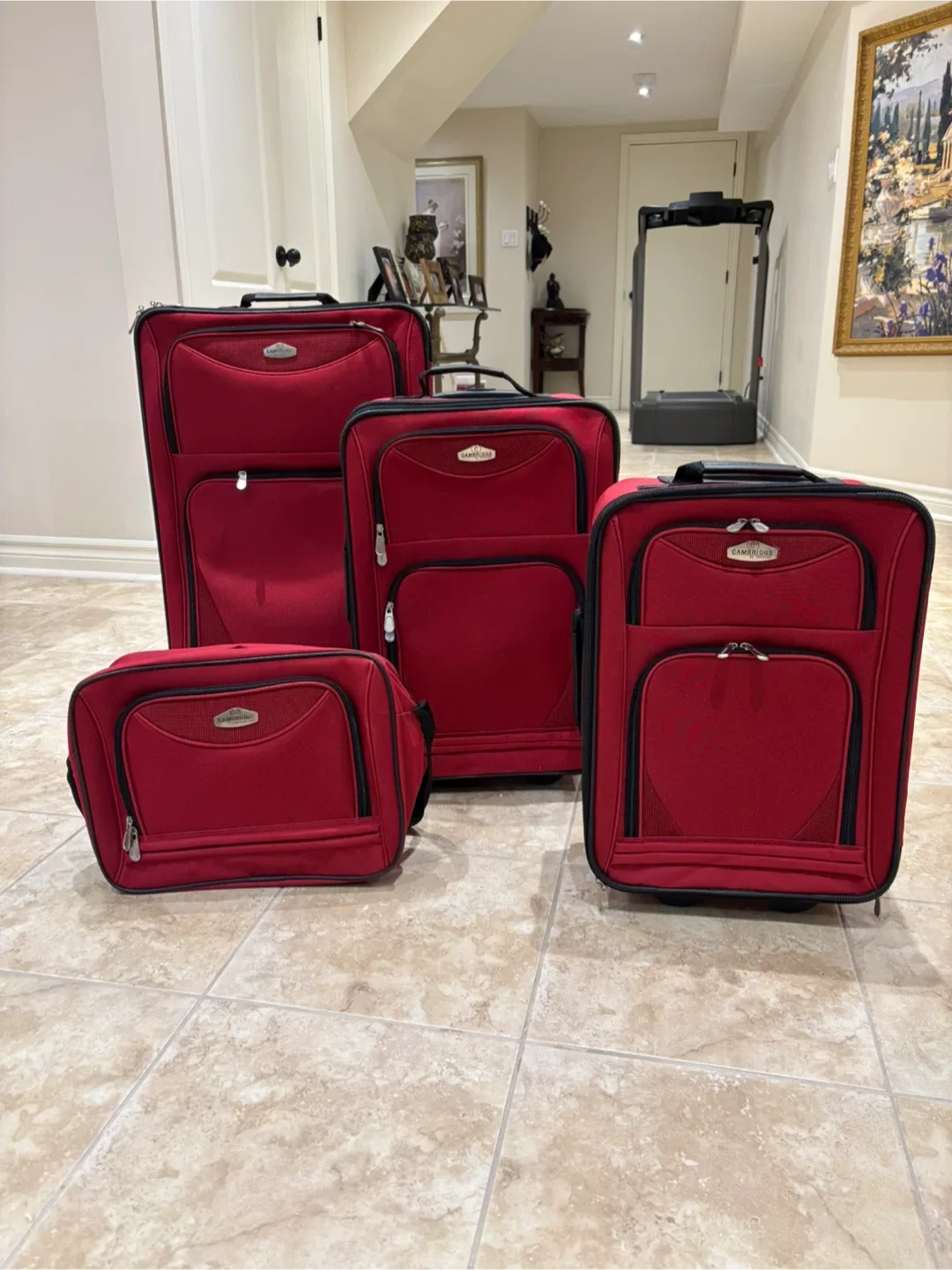 4 piece Red luggage set image indicator(4)