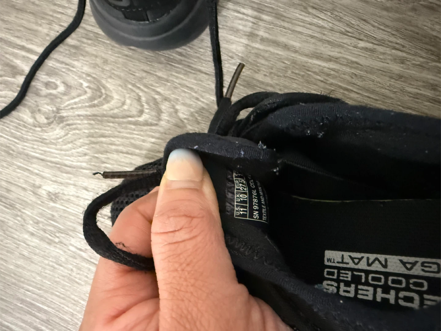 Skechers Air Cooled Goga Mat Black Shoes - Size 11 - photo 4