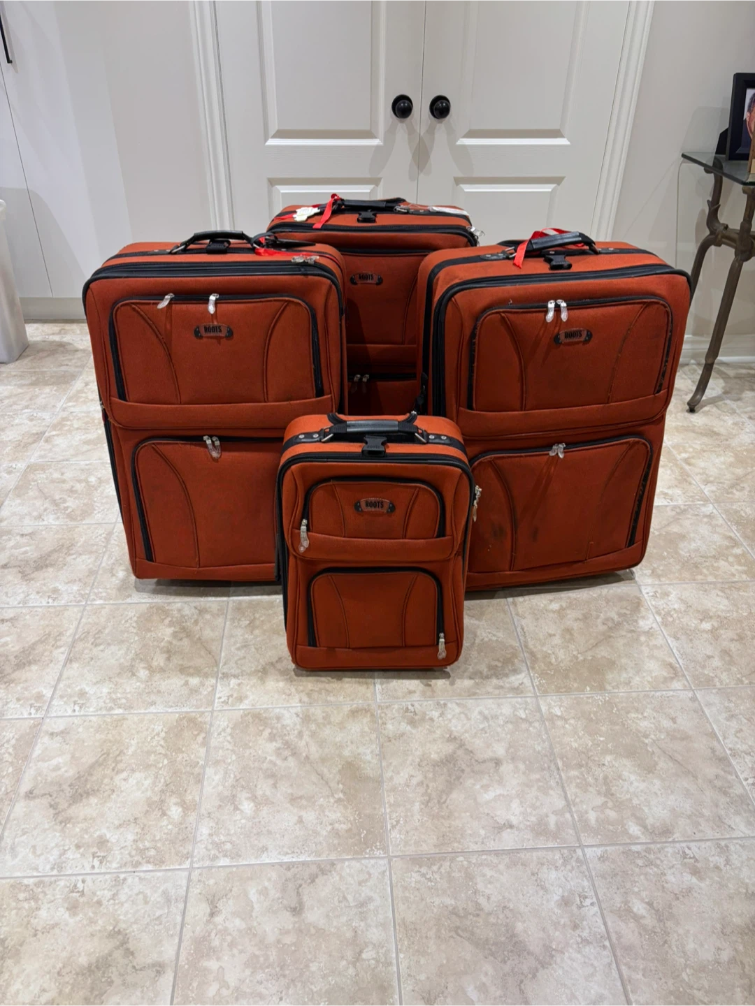 Set of 4 ~ Orange Roots Luggage - photo 4
