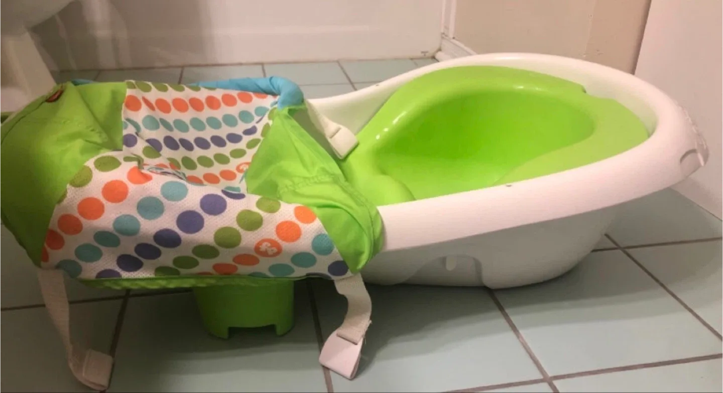 Fisher-Price Baby Bath Tub with Sling