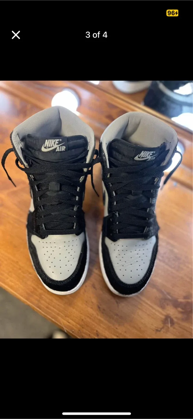 Nike Air Jordan 1 High Shadow image indicator(4)