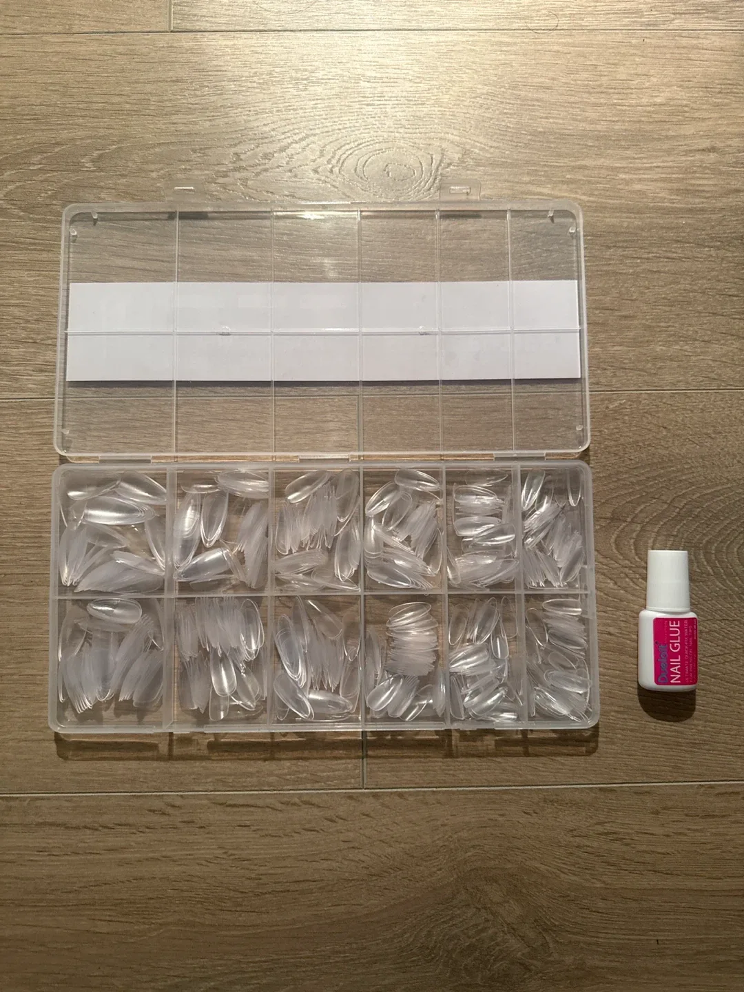 600pcs Extra Long Full Cover Nail Tips with Glue image indicator(2)