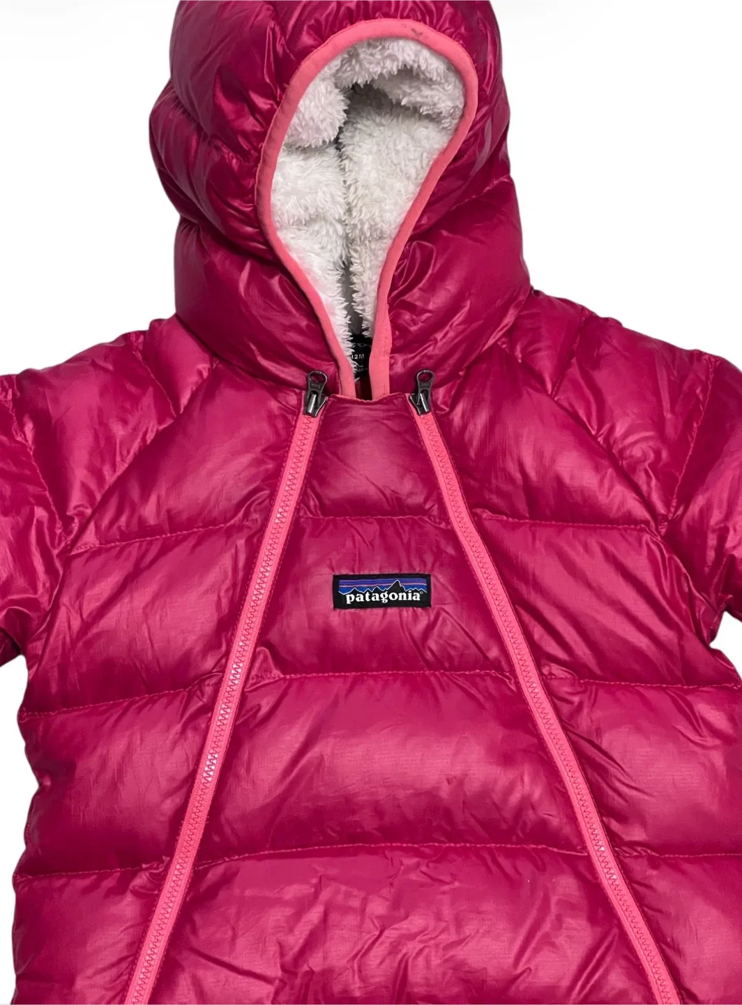 Patagonia Down Sweater Bunting Suit – Size 6–12M image indicator(2)