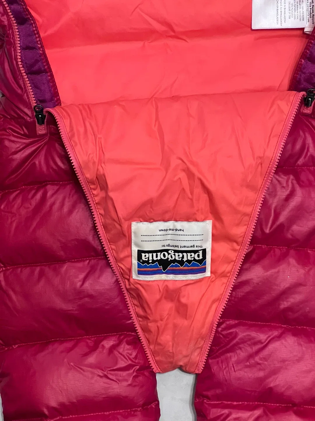 Patagonia Down Sweater Bunting Suit – Size 6–12M image indicator(5)