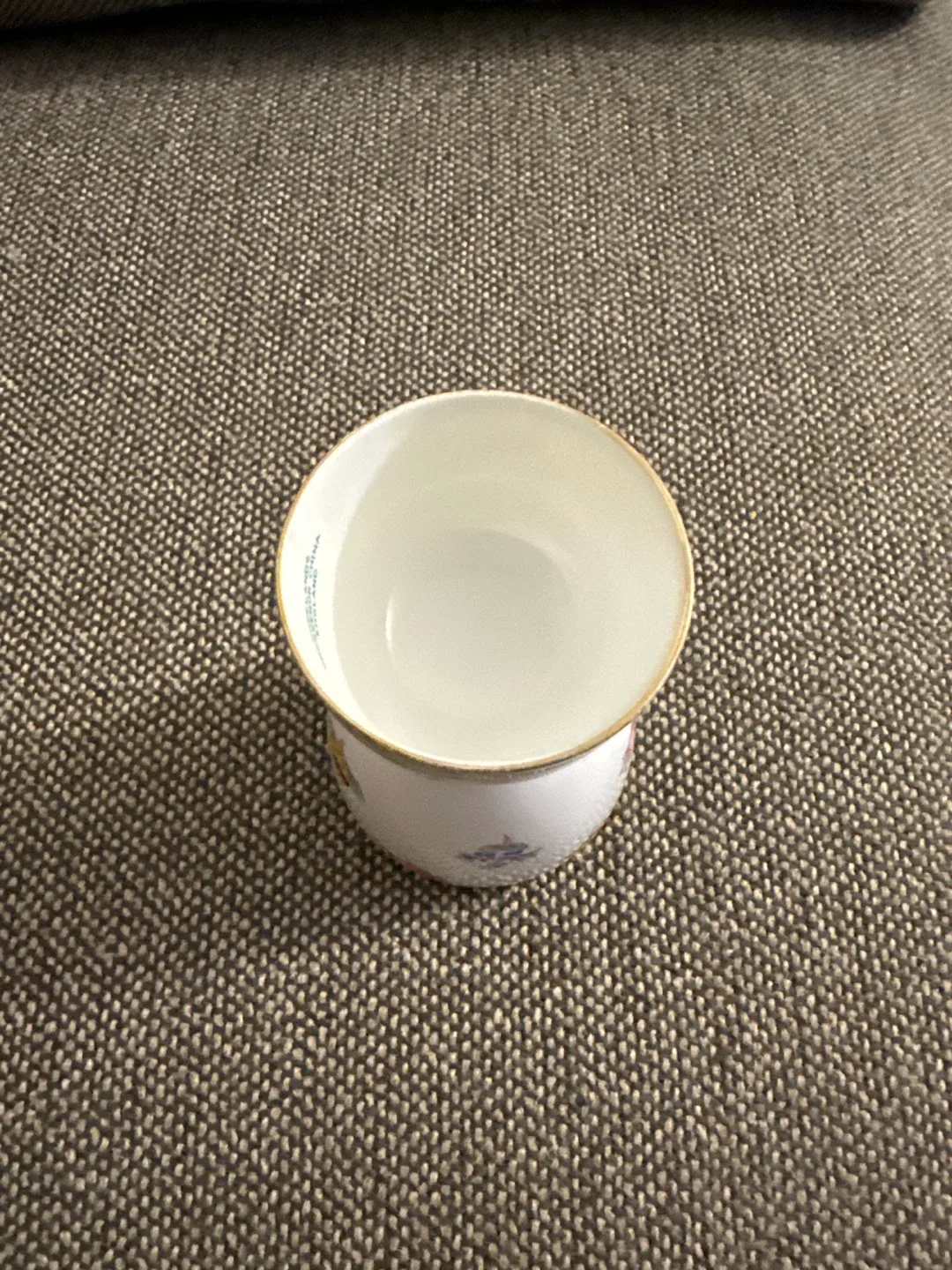 Vintage Egg Cup with Floral Design image indicator(4)