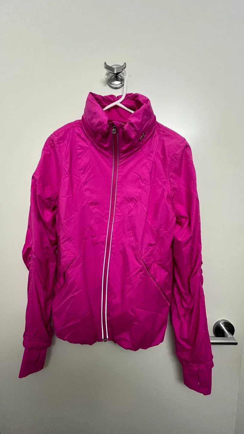 Lululemon Run: Hustle Jacket - Size 6