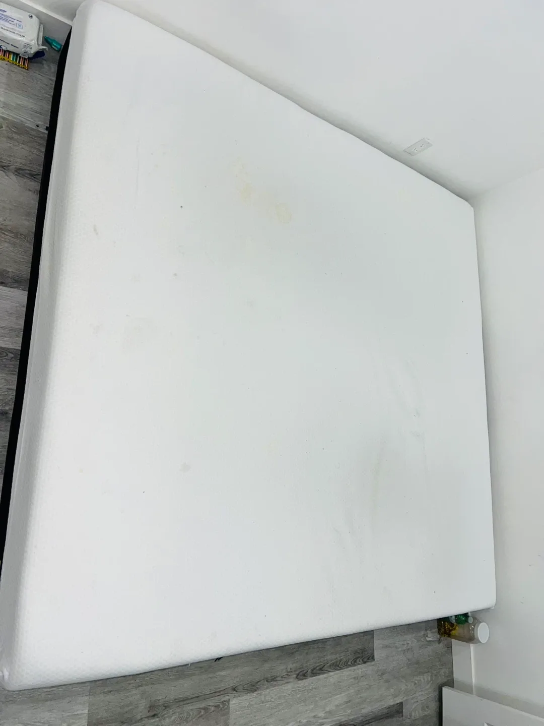 Super king size White Mattress 12inch height image indicator(2)