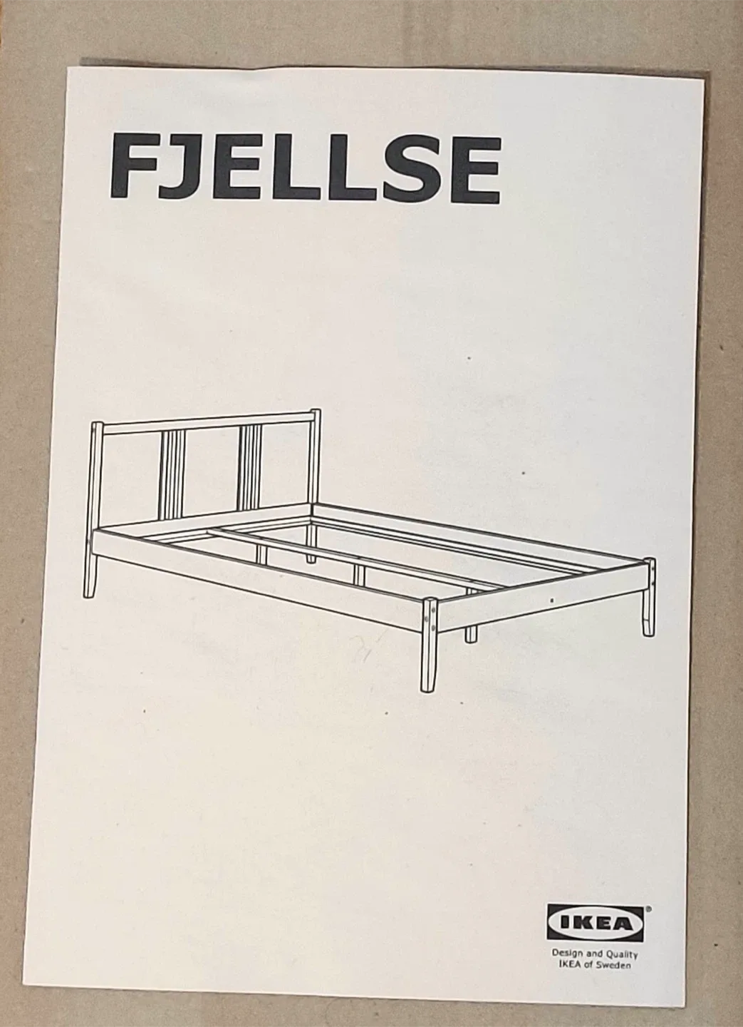 Bed frame Queen size + slatted bed base