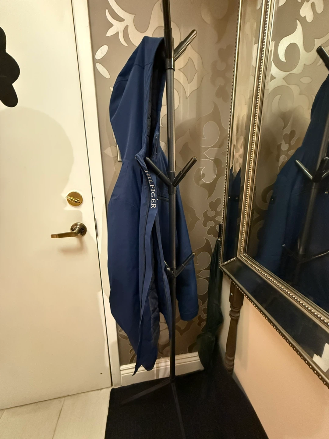 Coat hanger - photo 2