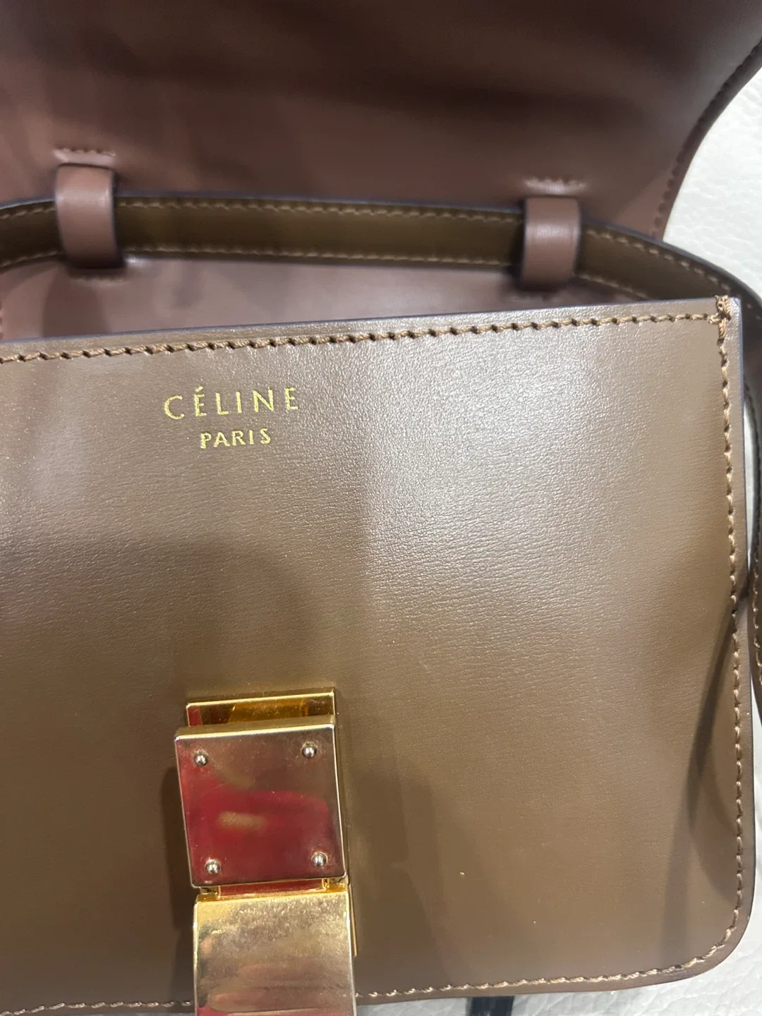 Celine brown Leather Shoulder Bag image indicator(3)