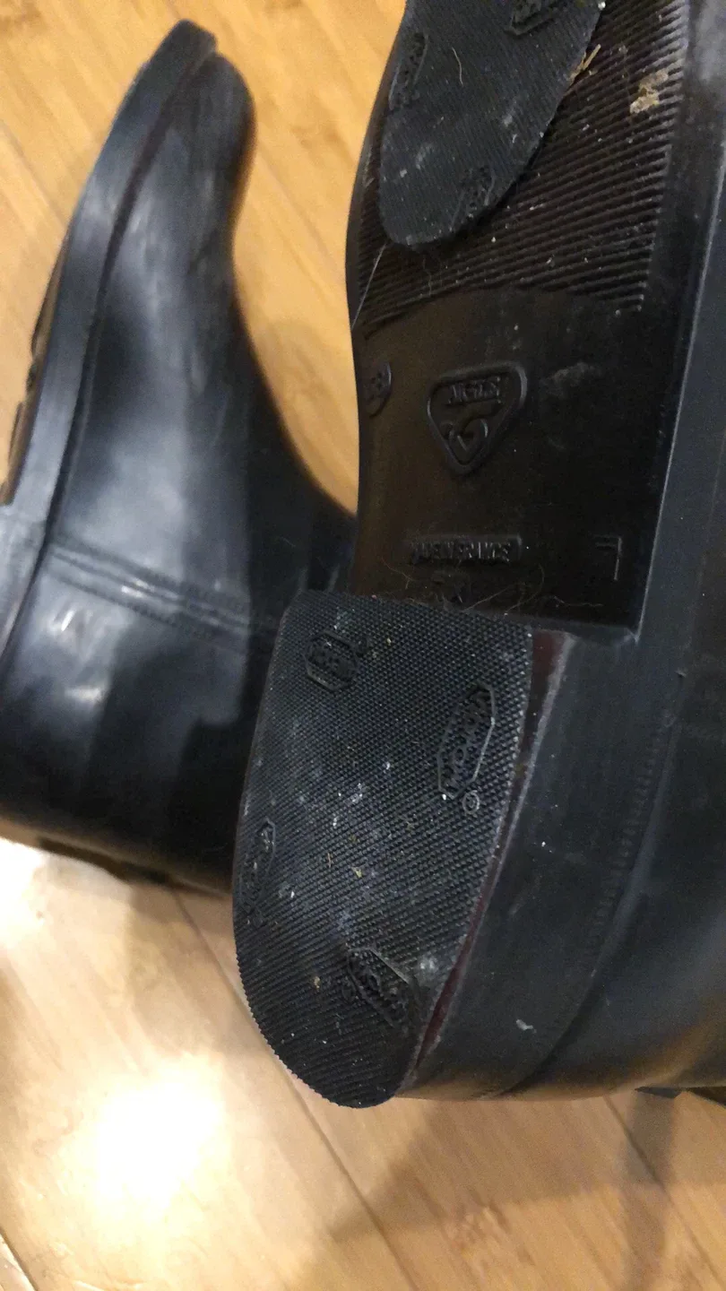 AIGLE racing boots made in France (size 38) image indicator(5)