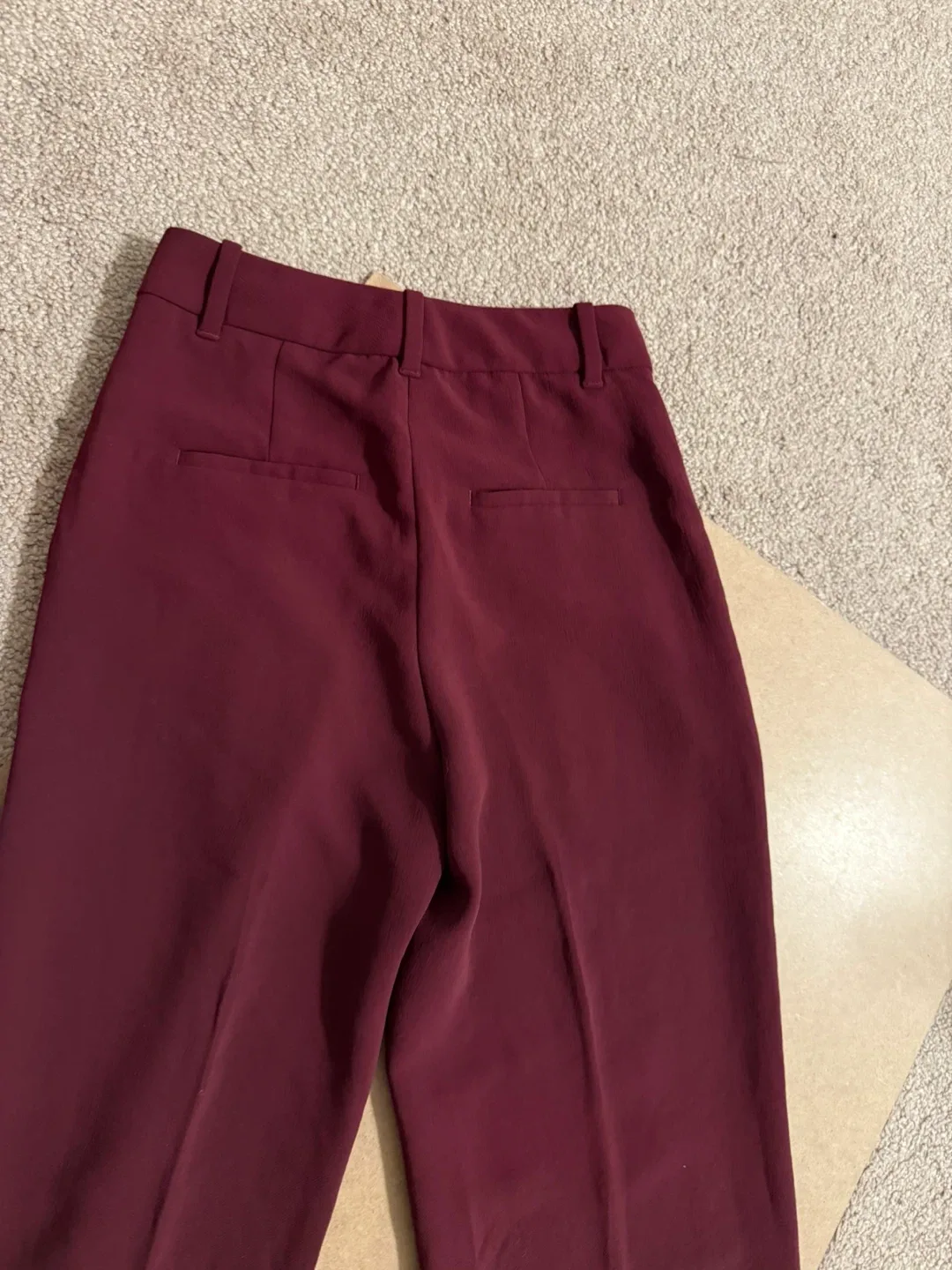 Aritzia effortless Dress Pants - Size 0 image indicator(3)