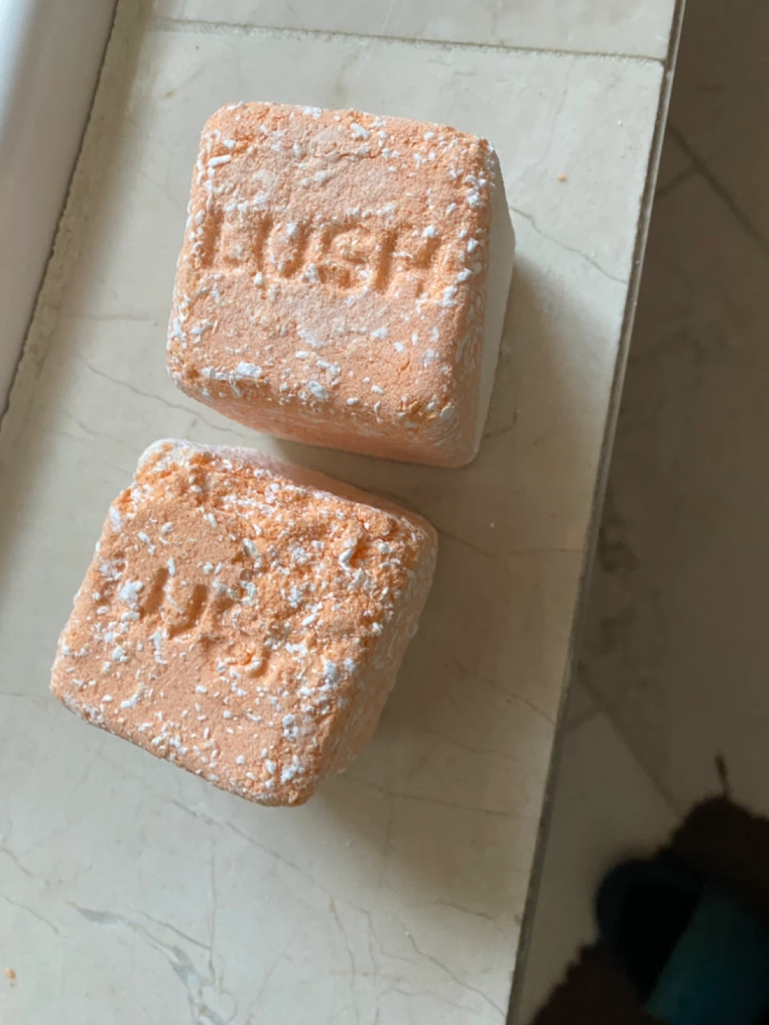 Lush Epsom Salt Bombs - photo 2