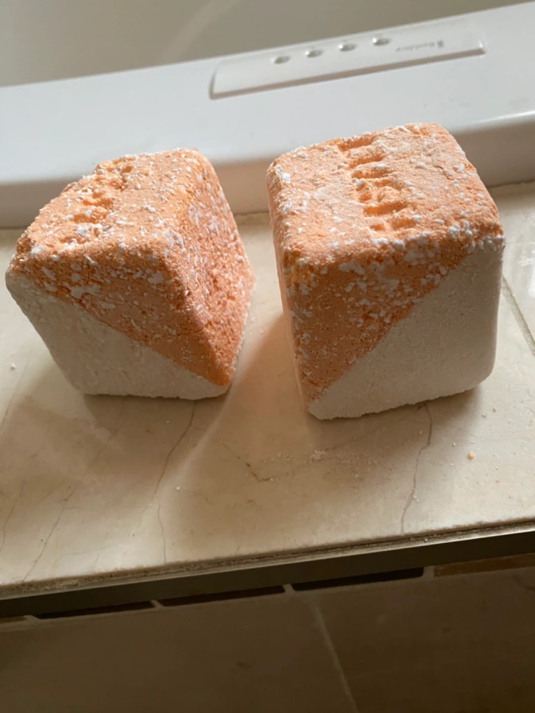 Lush Epsom Salt Bombs - photo 4