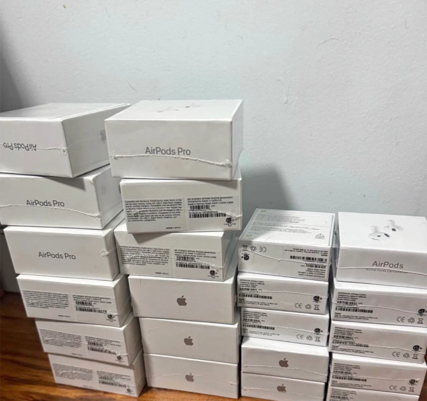 New Apple AirPods Pro (2nd Generation)